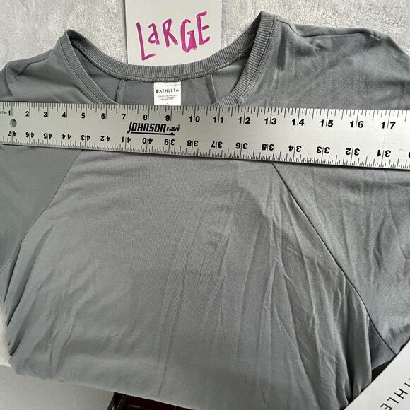 Athleta Womens With Ease Cinch Tee Large Short Sleeve Breathable Gray New - Picture 5 of 7
